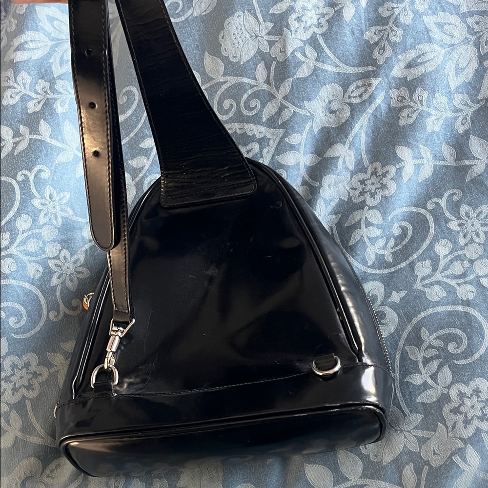 Gucci Shiny Black Backpack can be reversed the straps coin purse bambo zipper - Picture 7 of 11